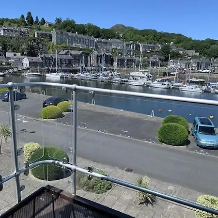 Harbour Haven: Spectacular Views Apartment Porthmadog Exterior photo